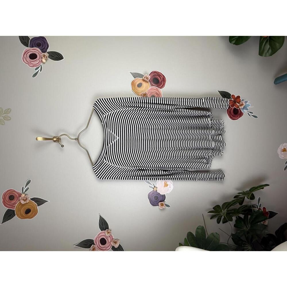Evereve Oversized Black and White Stripe Jersey Long Sleeve Tee - Size - Small